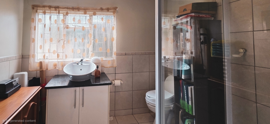 8 Bedroom Property for Sale in West Bank Eastern Cape